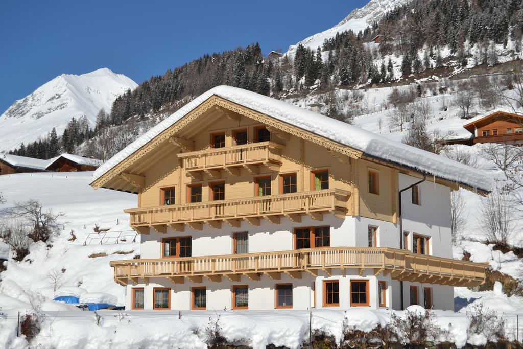 Apartment Santnerhof Virgen Chambre photo